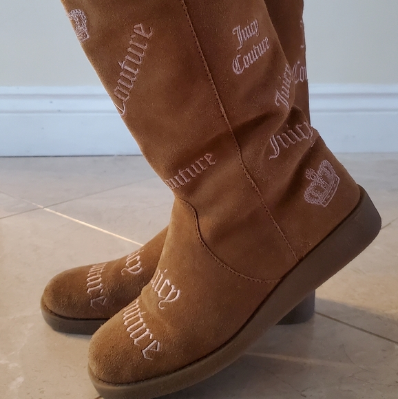 JUICY COUTURE BROWN SUEDE BOOTS - Picture 2 of 11